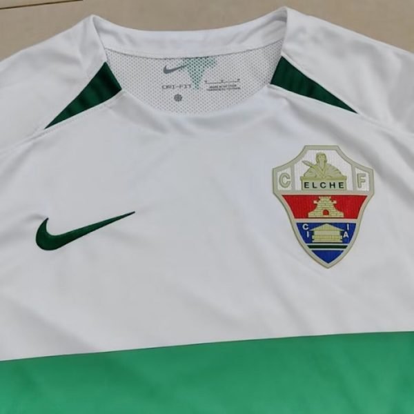 1ª Equipación Elche 2024/25 - Imagen 3