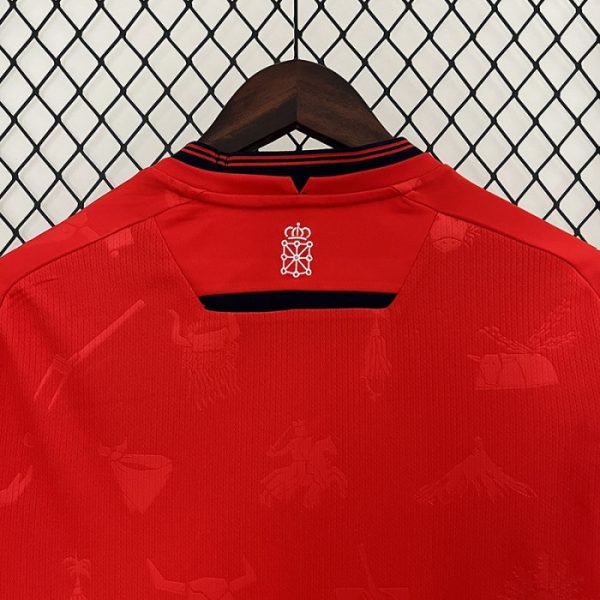 1ª Equipación Osasuna 2024/25 - Imagen 4