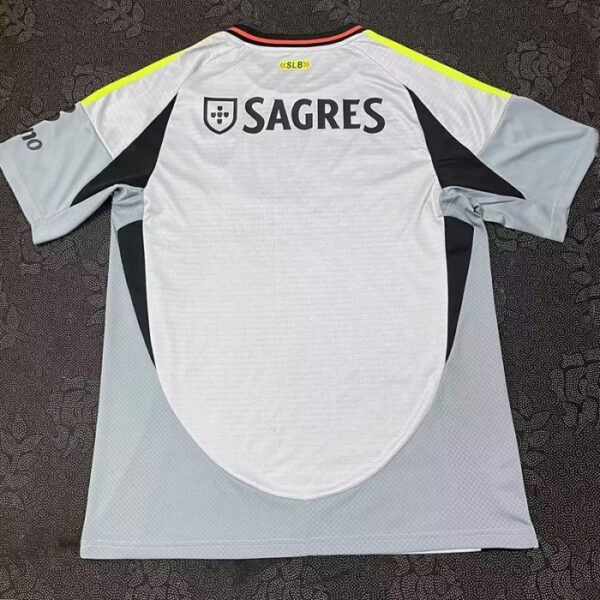 3ª Equipación Benfica 2024/25 - Imagen 2
