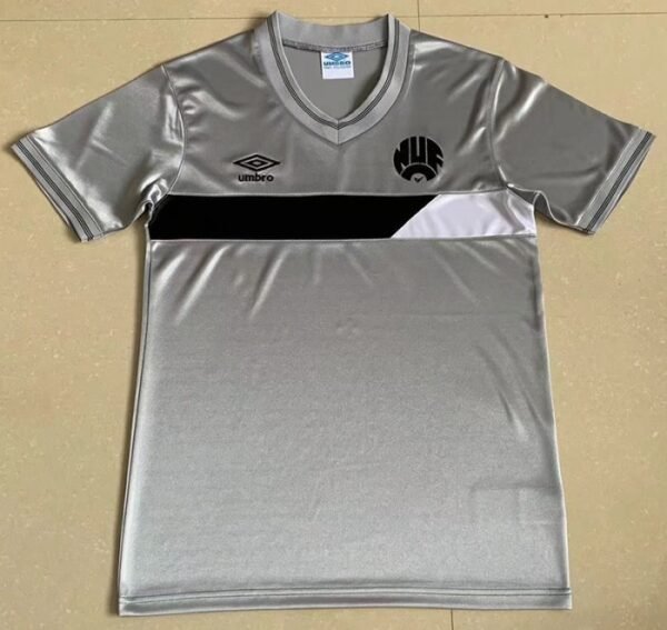 2ª Equipación Newcastle 1985