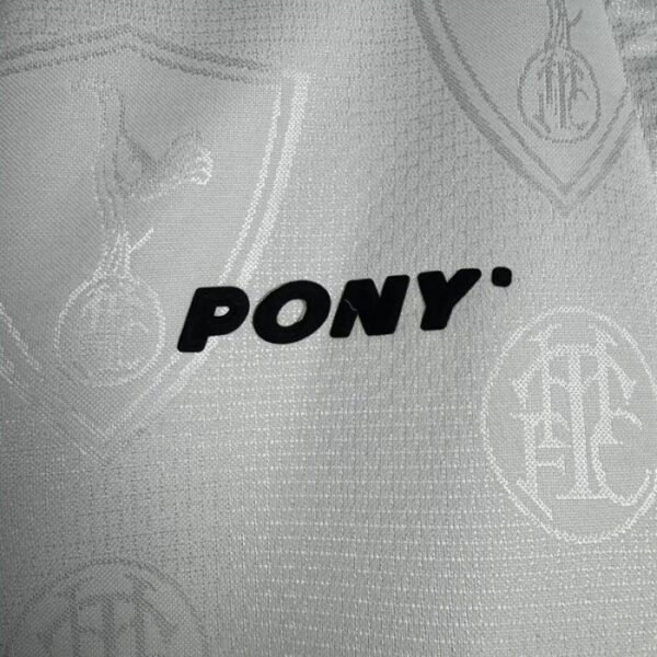 1ª Equipación Tottenham 1995/97 - Imagen 4