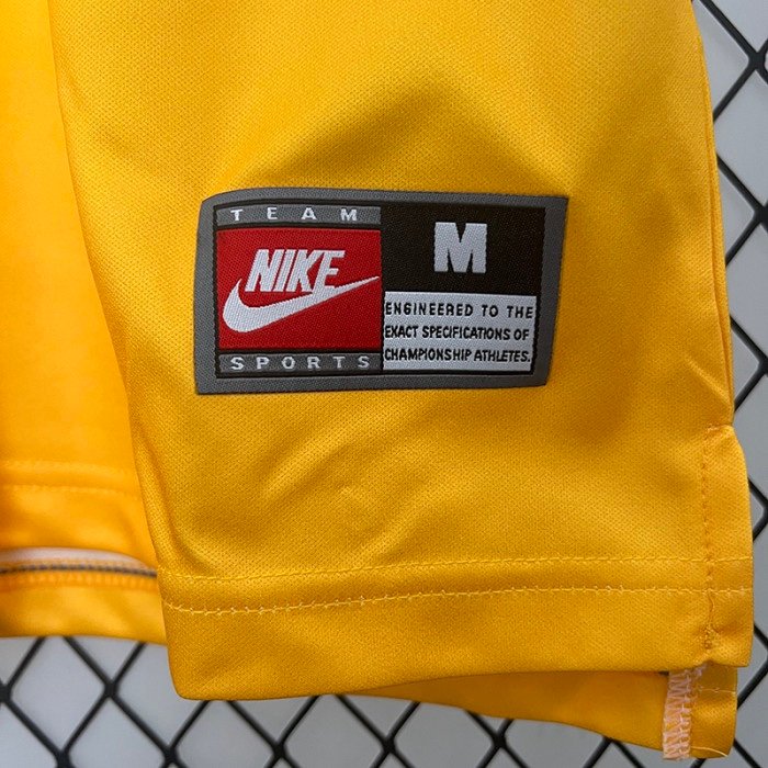 2ª Equipación Arsenal 1998/99 - Imagen 6