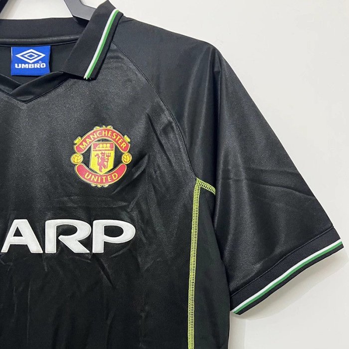 2ª Equipación Manchester United 1998/99 - Imagen 5