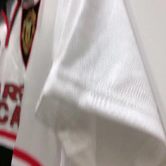 2ª Equipación Manchester United 1998 - Imagen 9