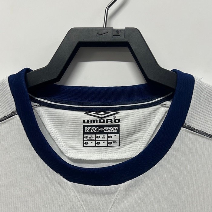 2ª Equipación Manchester United 1999/00 - Imagen 3