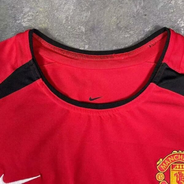 1ª Equipación Manchester United 2002/03 - Imagen 4