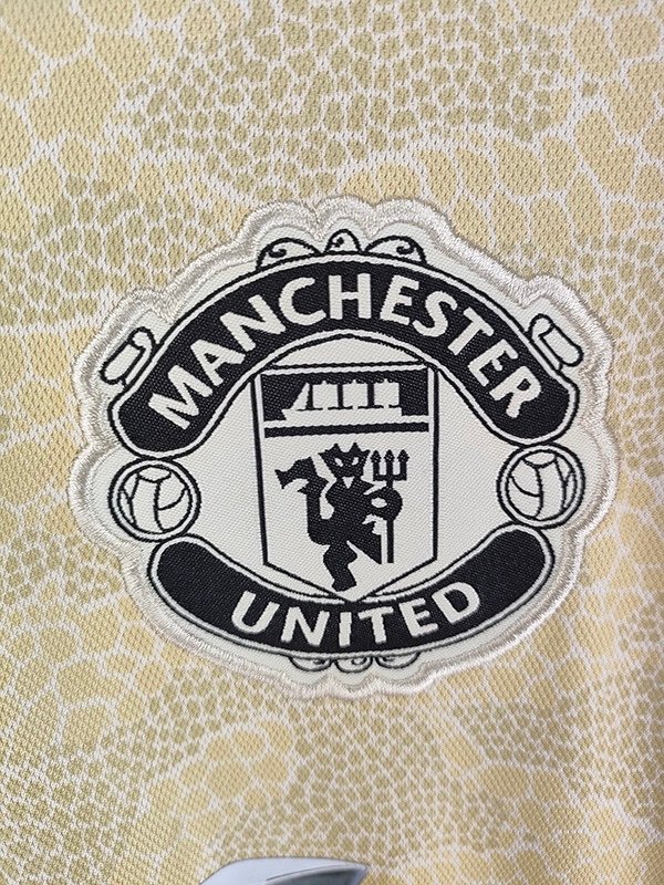 2ª Equipación Manchester United 2019/20 - Imagen 5