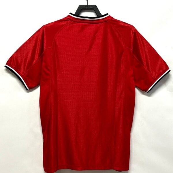 1ª Equipación Manchester United 2000/02 - Imagen 2