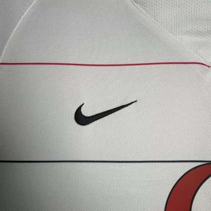 2ª Equipación Manchester United 2003/05 - Imagen 4