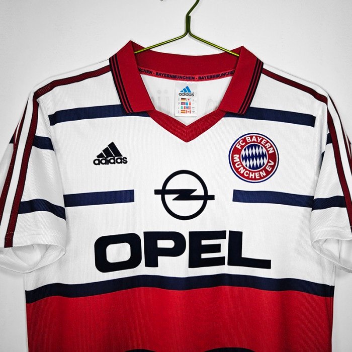 2º Equipación Bayern 1998/99 - Imagen 4