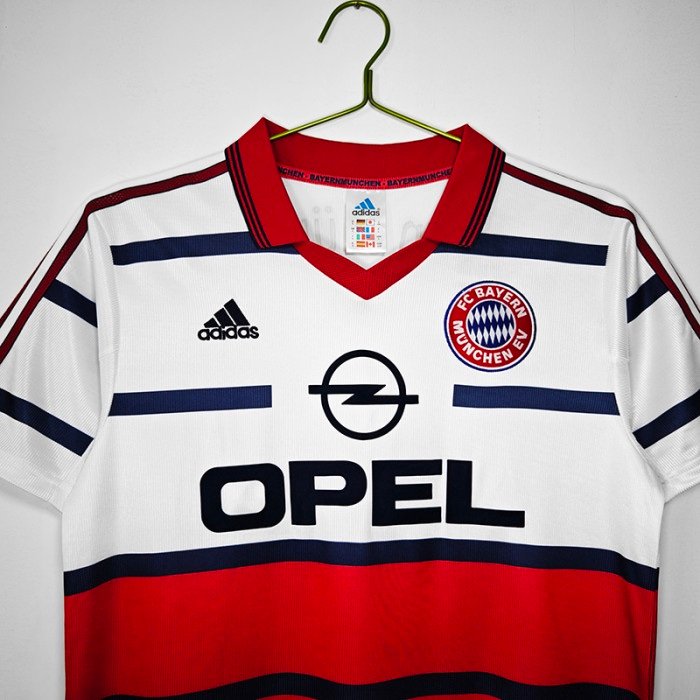 2º Equipación Bayern 1998/99 - Imagen 9