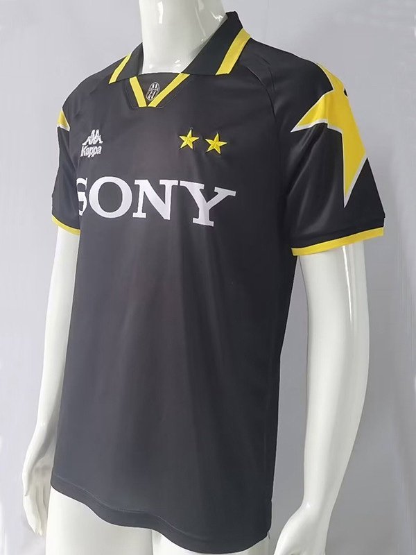 3ª Equipación Juventus 1995/96 - Imagen 4