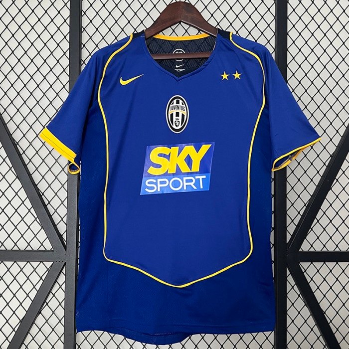 2ª Equipación Juventus 2004/05