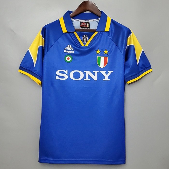 2º Equipación Juventus 1995/96