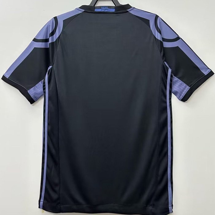 2ª Equipación Real Madrid 2016/17 - Imagen 2