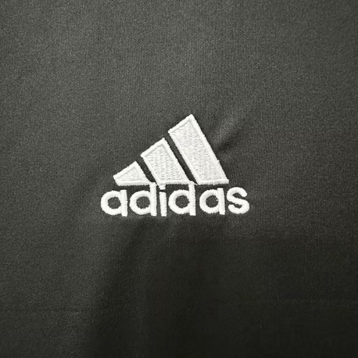 2ª Equipación Real Madrid 2016/17 - Imagen 4