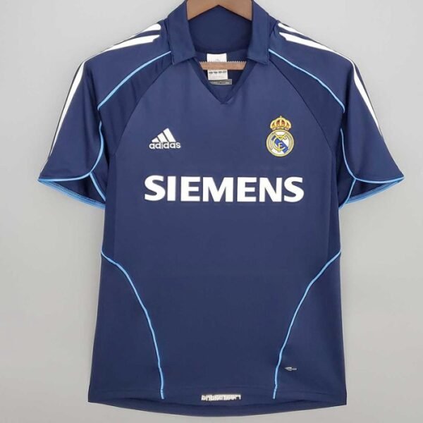 2ª Equipación Real Madrid 2005/06