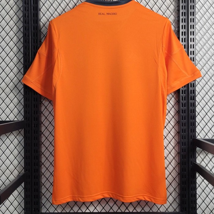 3ª Equipación Real Madrid 2013/14 - Imagen 2