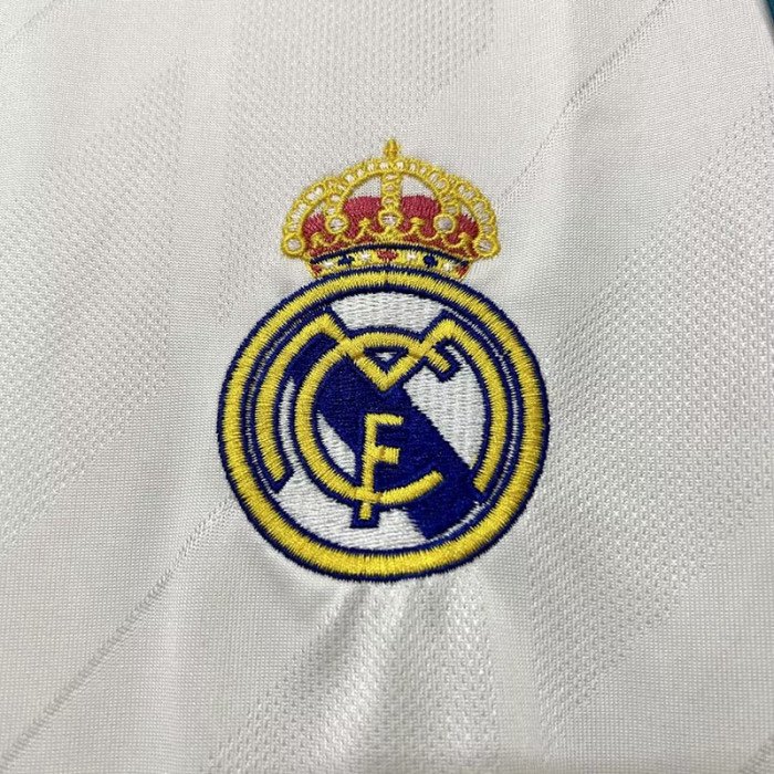 1ª Equipación Real Madrid 2017/18 - Imagen 5