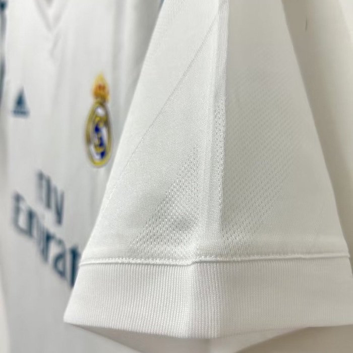 1ª Equipación Real Madrid 2017/18 - Imagen 7