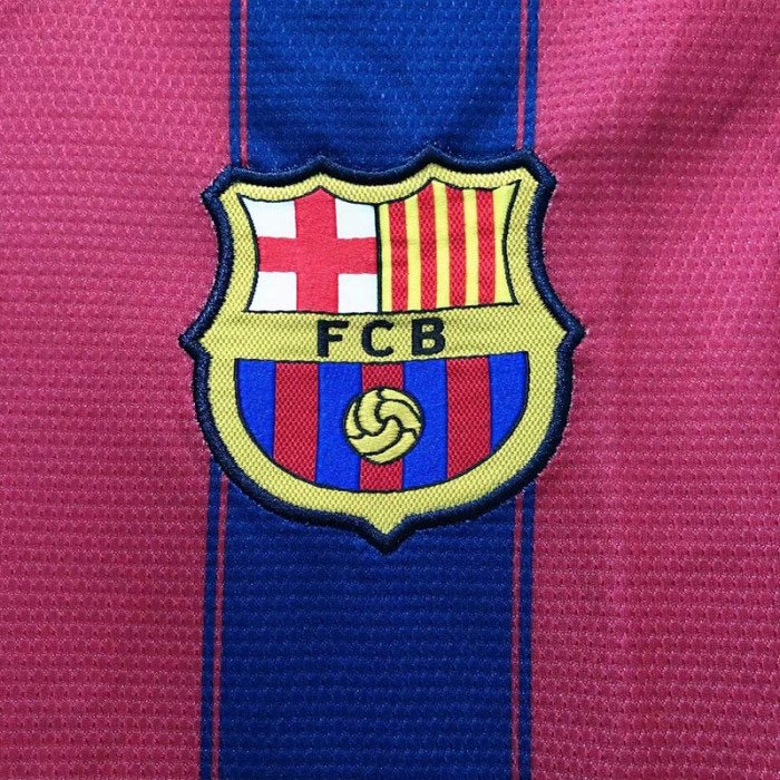 1ª Equipación Barcelona 2009/2010 - Imagen 3