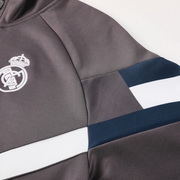 Chándal Madrid 2024/25 - Imagen 12