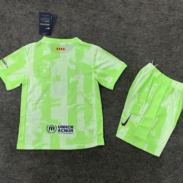 3ª Equipación Barcelona 2024/25 - Imagen 2