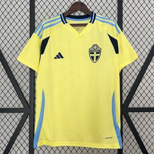 1ª Equipación Suecia 2024/25