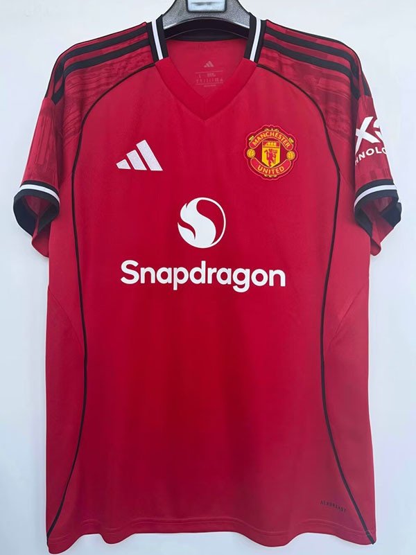 1ª Equipación Manchester United 2025/26