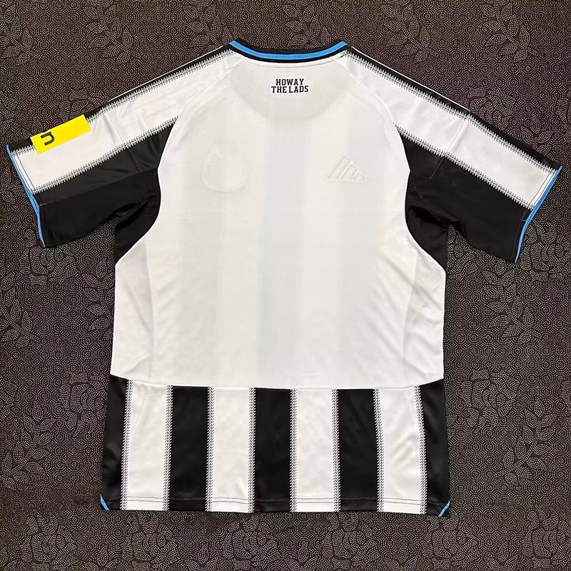 1ª Equipación Newcastle 2025/26 - Imagen 2