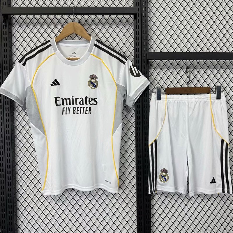 1ª Equipación Real Madrid 2025/26 (kit)