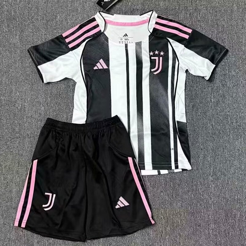 1ª Equipación Juventus 2025/26 (kit)