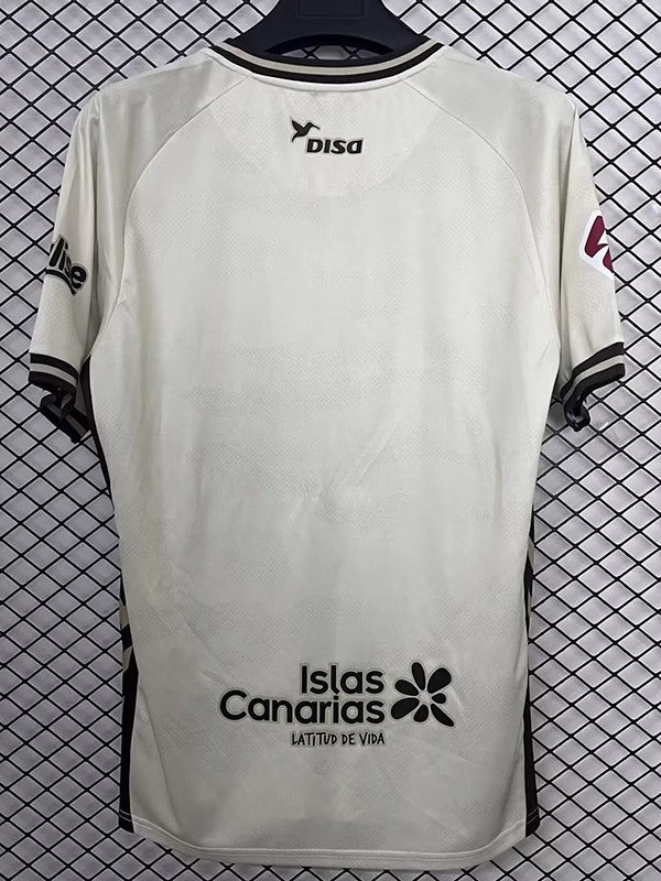 3ª Equipación Las Palmas 2025/26 - Imagen 2