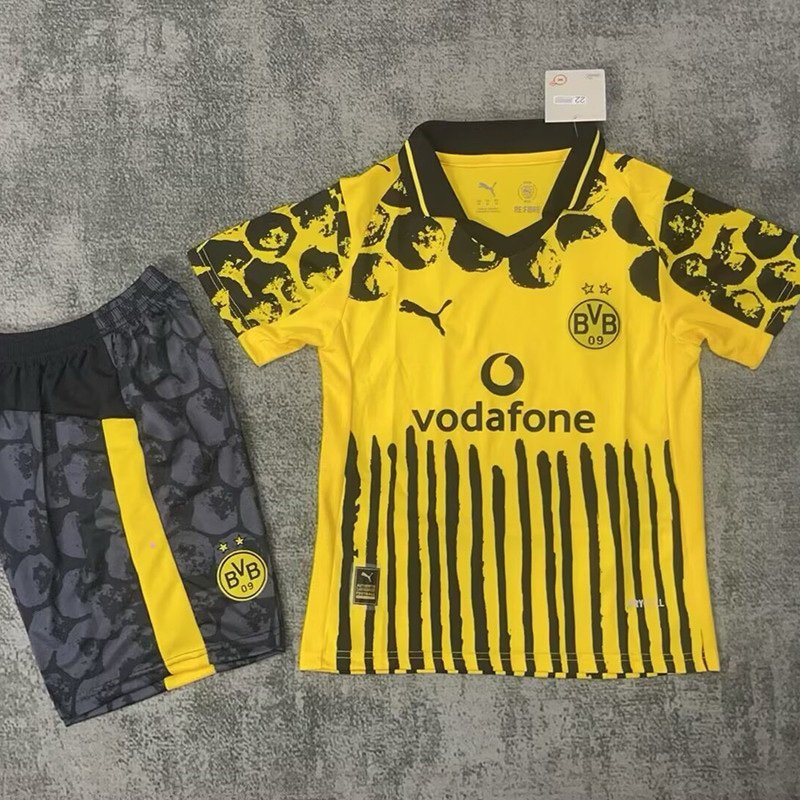 1ª Equipación Dortmund 2025/26 (kit)