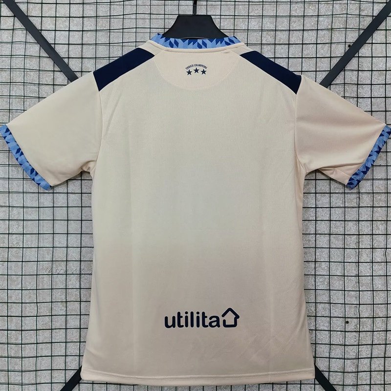 2ª Equipación Huddersfield 2025/26 - Imagen 2