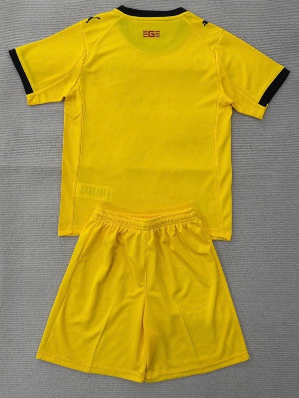 2ª Equipación Girona 2025/26 (kit) - Imagen 2