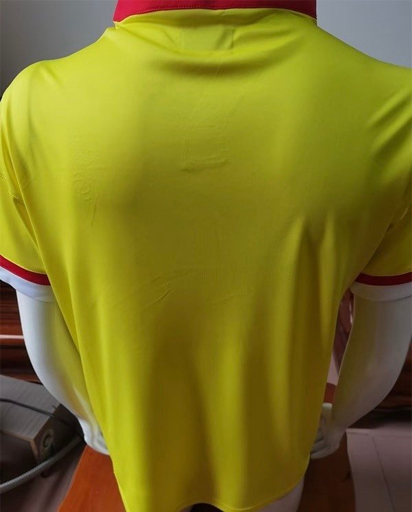 2ª Equipación Gijón 2015/16 - Imagen 2