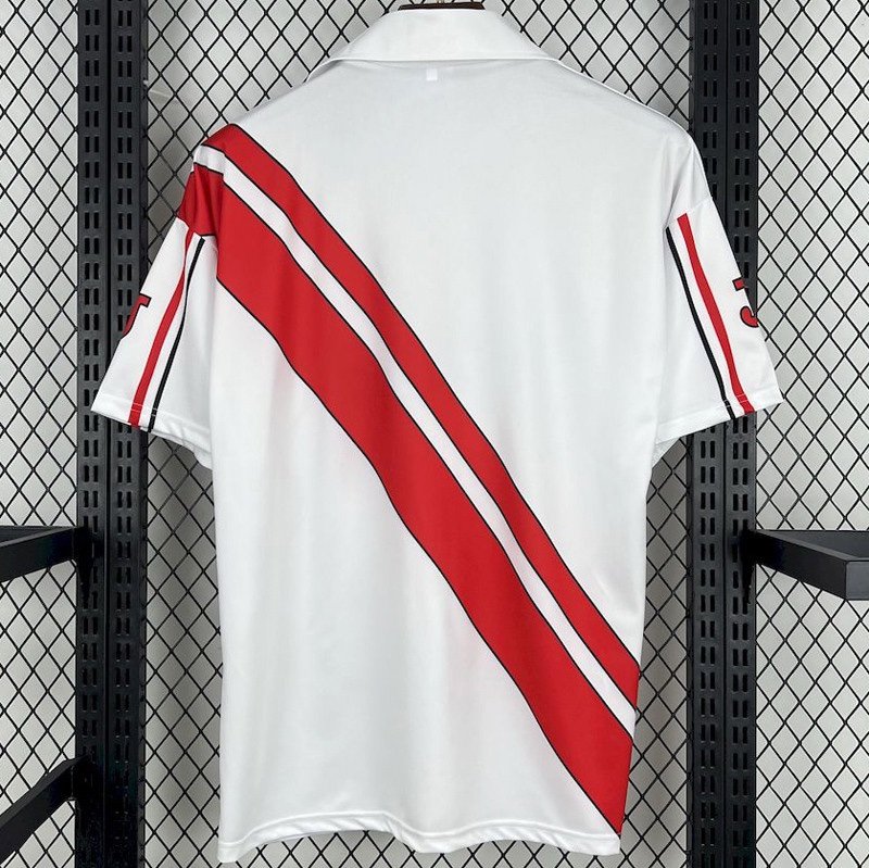 1ª Equipación Rayo Vallecano 1997/98 - Imagen 2