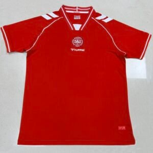 1ª Equipación Dinamarca 2026/27