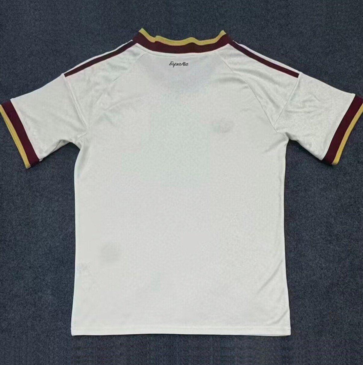 2ª Equipación España 2026/27 (2 Estrellas) - Imagen 2