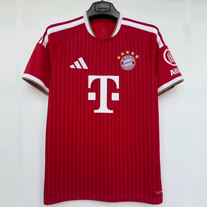 1ª Equipación Bayern 2026/27