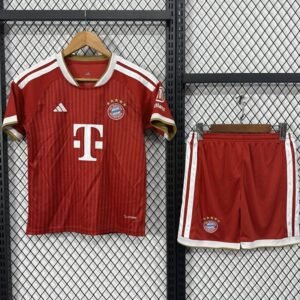 1ª Equipación Bayern 2026/27 (Kit)