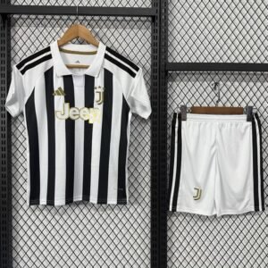 1ª Equipación Juventus 2026/27 (Kit)