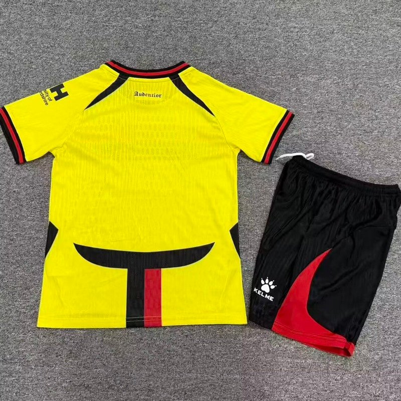 1ª Equipación Watford 2026/27 (Kit) - Imagen 2