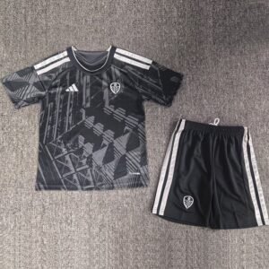 3ª Equipación Leeds 2026/27 (Kit)