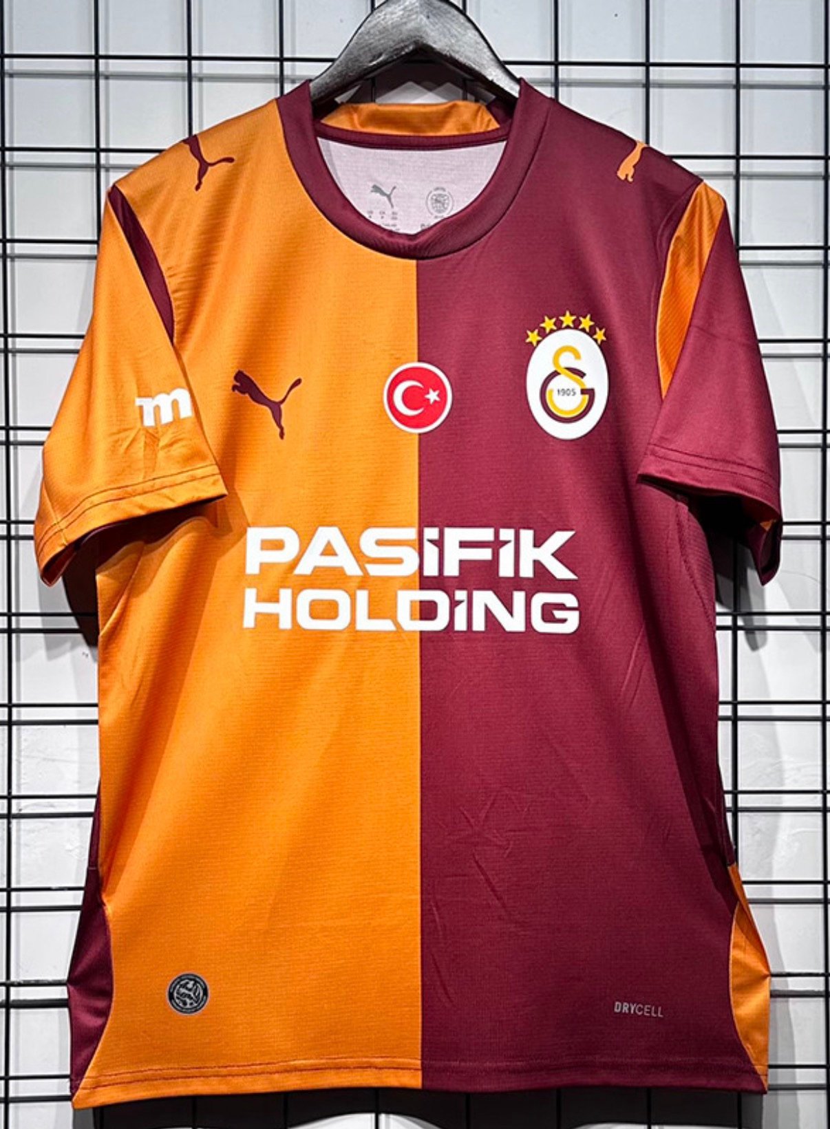 1ª Equipación Galatasaray 2026/27