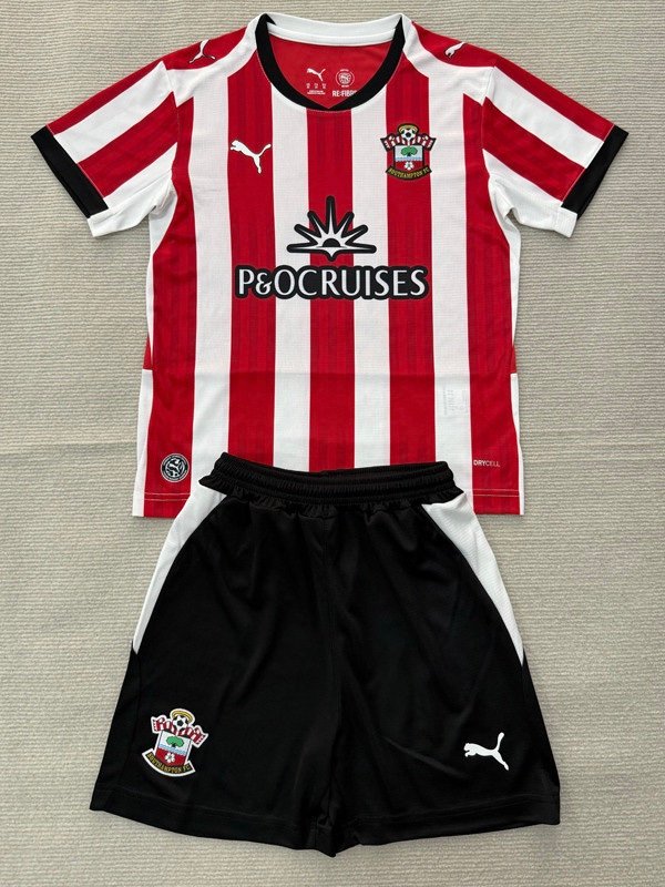 1ª Equipación Southampton 2026/27 (Kit)